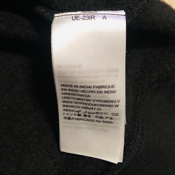 COPY - Calvin Klein Jeans Short Sleeve Sweatshirt/Hoodie - Picture 7 of 12